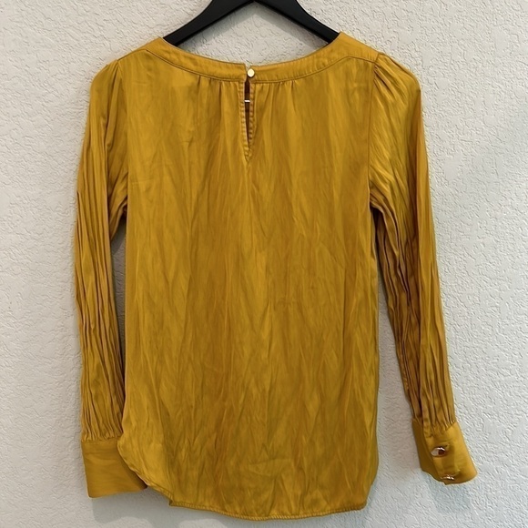 Loft Ruffled Long Sleeve Blouse Size XS - Picture 6 of 8